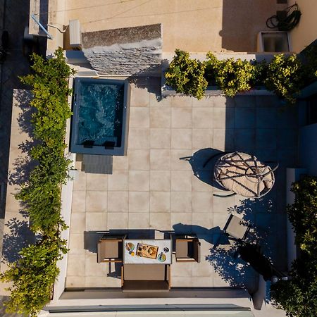 Ninemian Suites Syros Ermupoli Zewnętrze zdjęcie