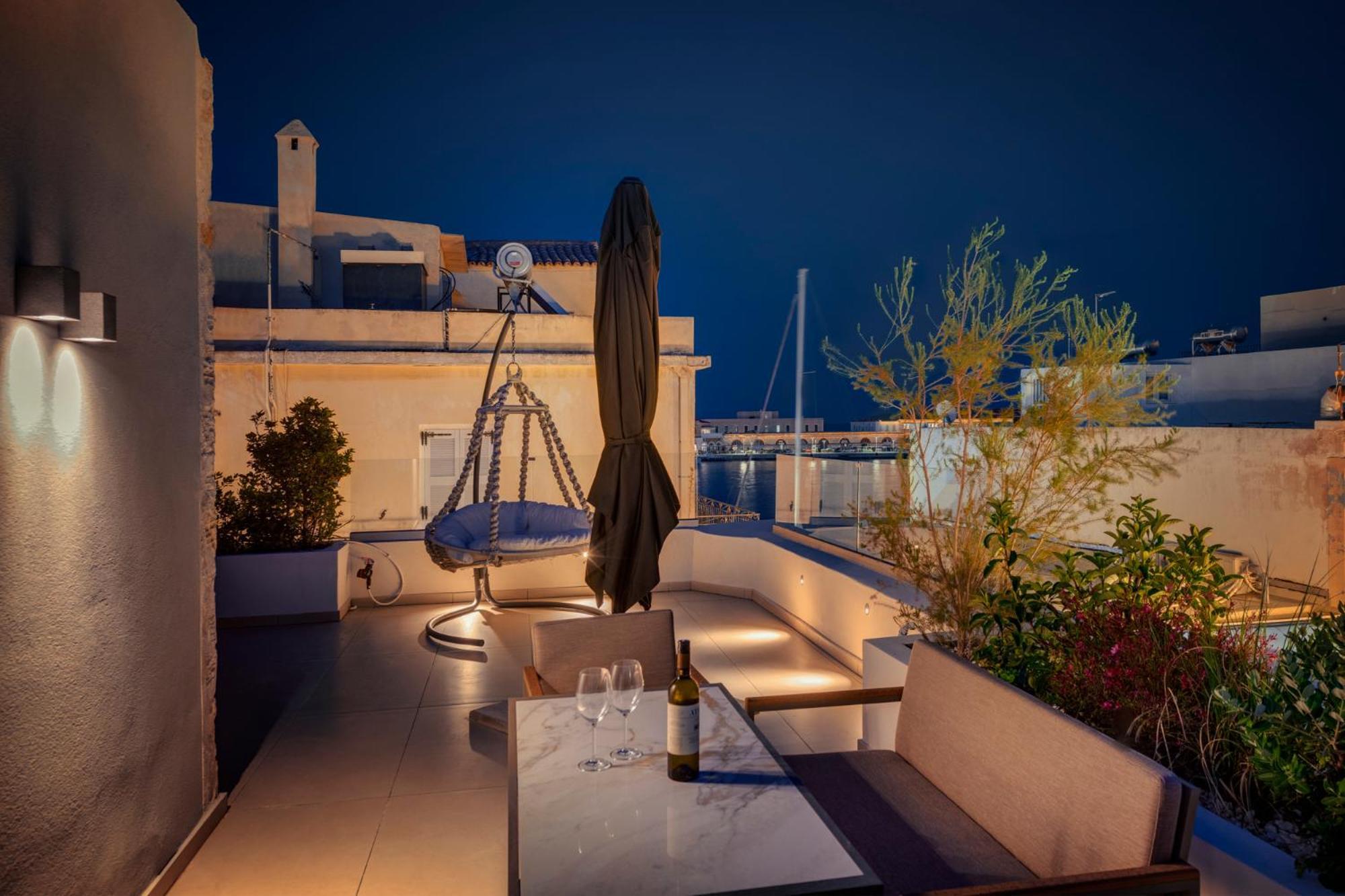 Ninemian Suites Syros Ermupoli Zewnętrze zdjęcie