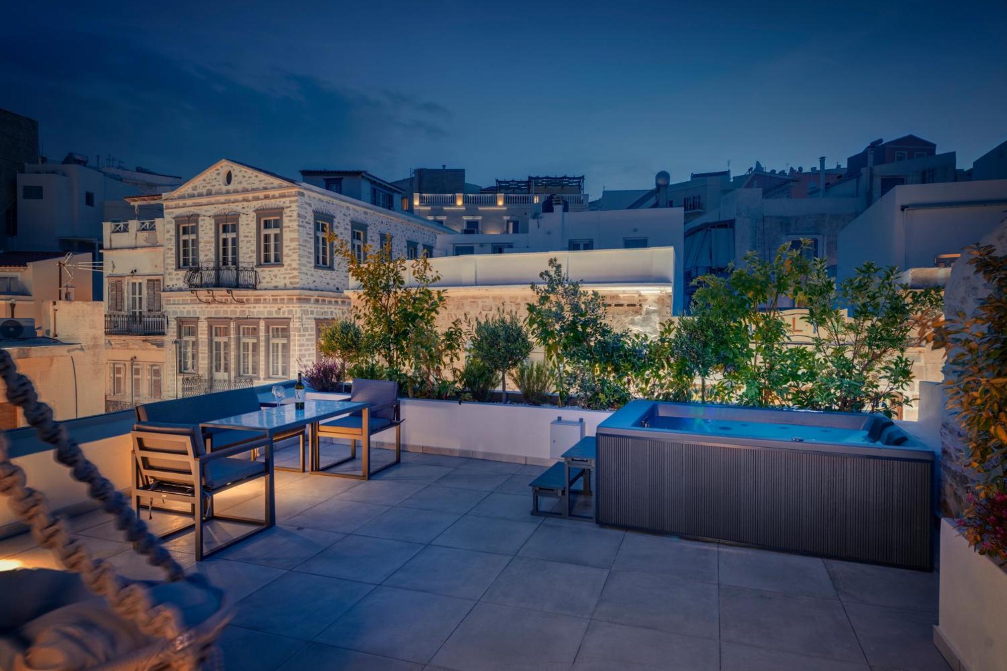 Ninemian Suites Syros Ermupoli Zewnętrze zdjęcie